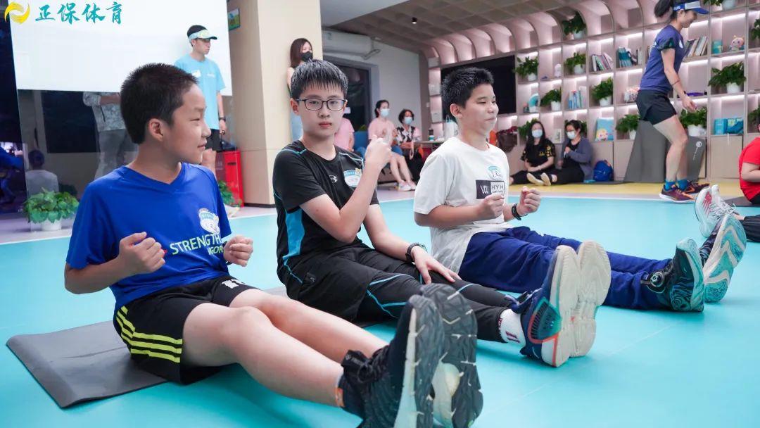 湘西州举行2026年青少年游泳锦标赛(图1)